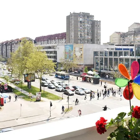 شقة Golden Mirror