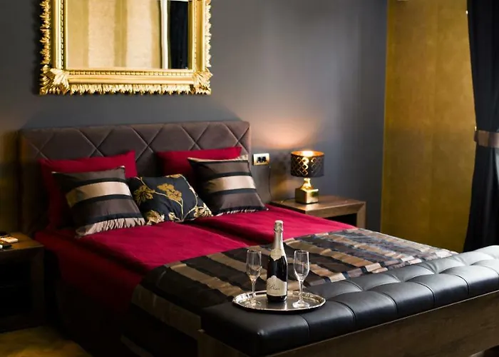 Golden Mirror * Νόβι Σαντ