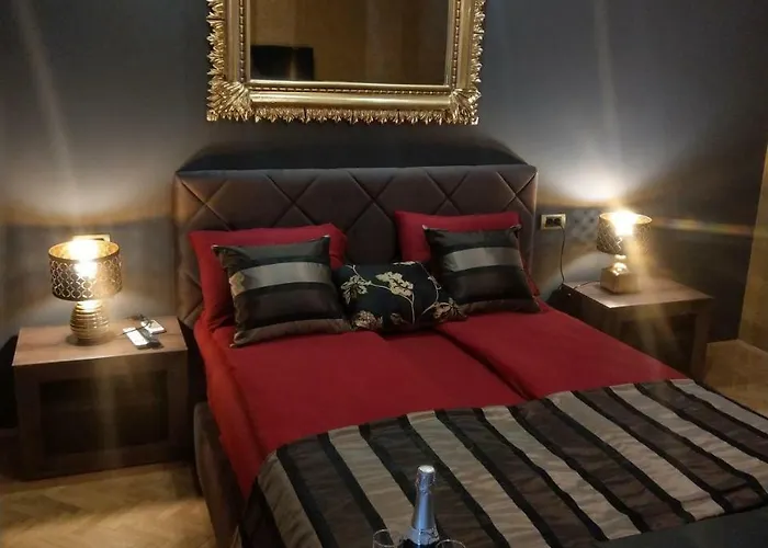 Διαμέρισμα Golden Mirror